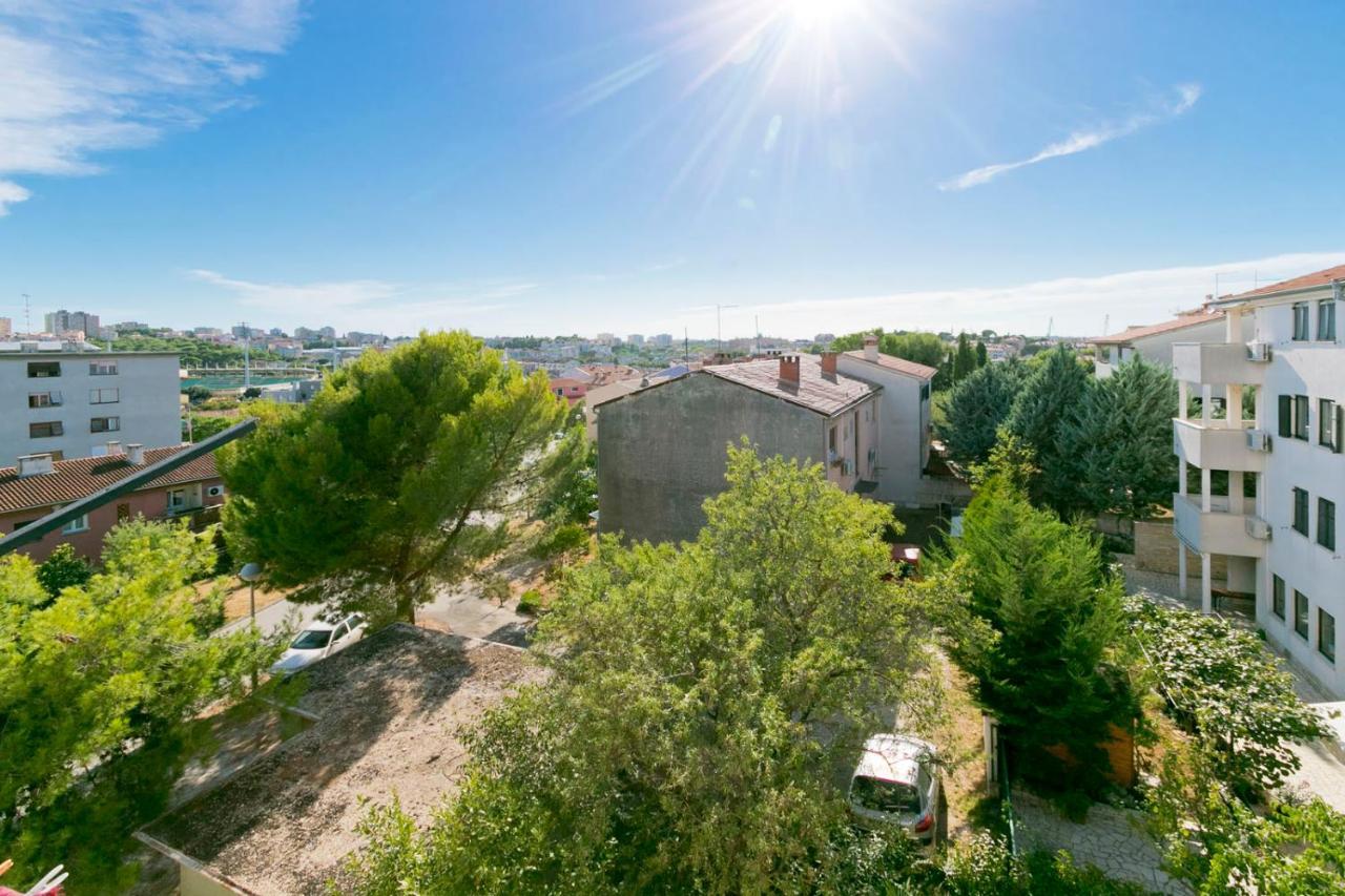 Modern Oasis Apartment Pula Exterior foto